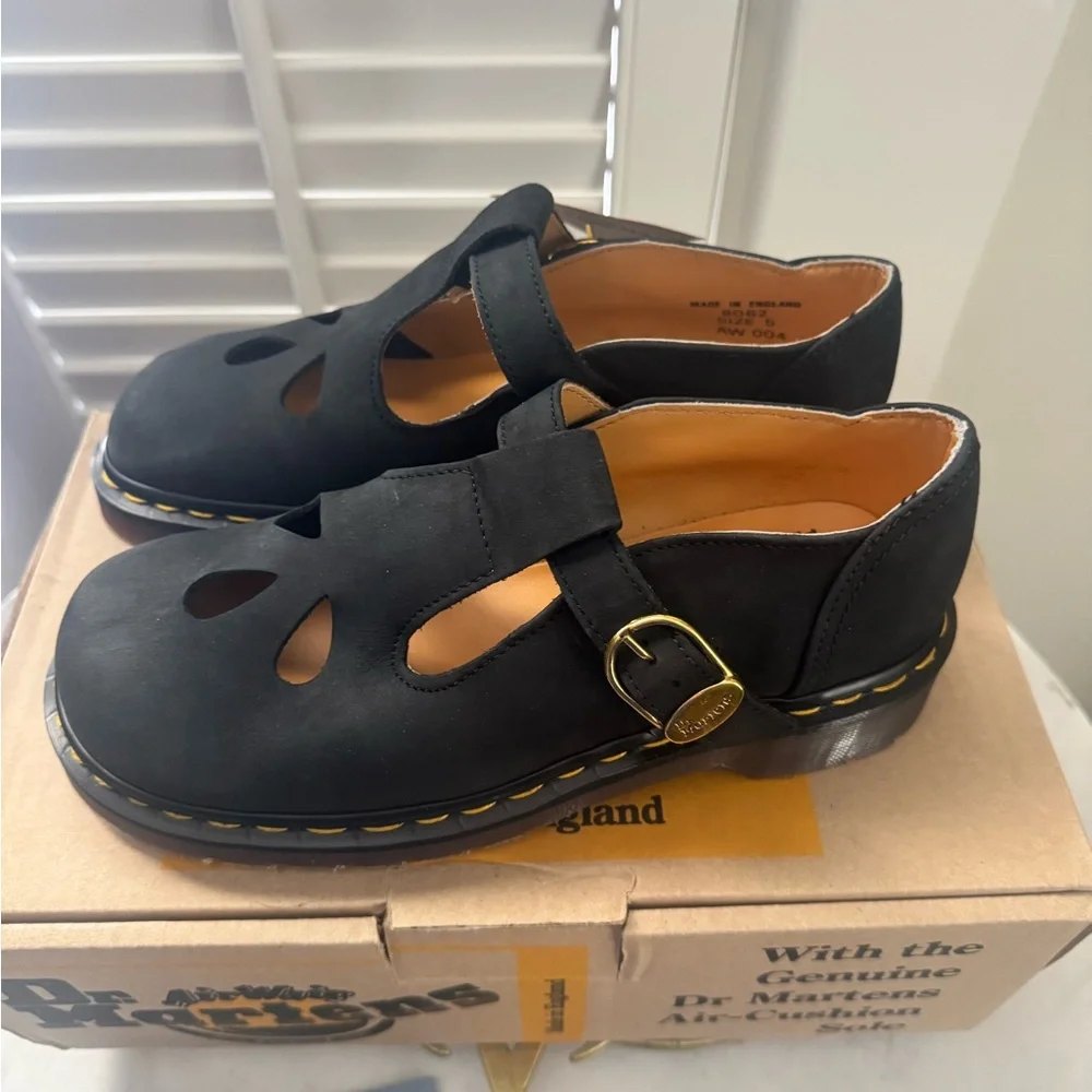 NIB England Made Dr. Martens Vintage Nubuck Tear Drop Mary Janes UK5 US 7-7.5 - Picture 5 of 10